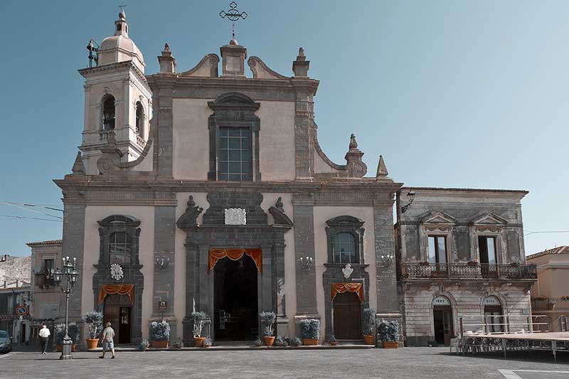 /media/items/chiesa_santa_maria_delle_grazie_linguaglossa.jpeg